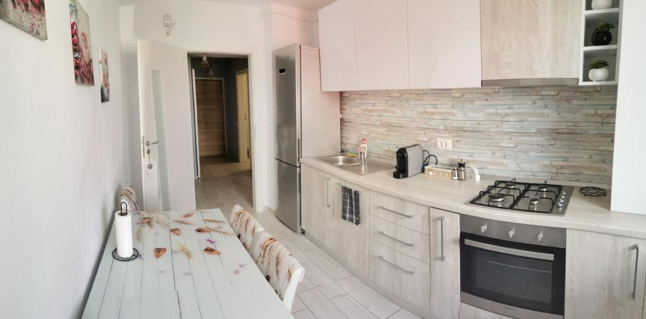 Marimonti Apartment Brasov Luaran gambar